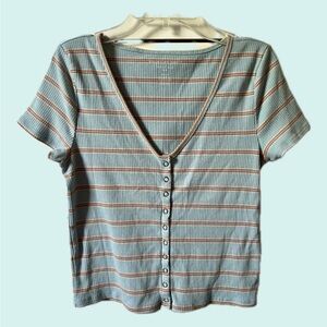 American Eagle Cropped Shirt